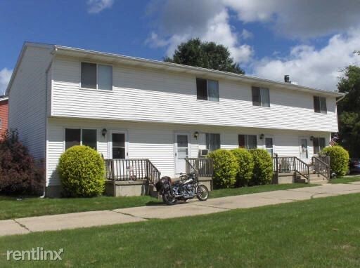 Primary Photo - 2 br, 1.5 bath 4plex - 175 Grand Manor Dr