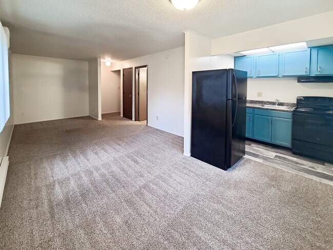 ESTUDIO - 1 HABITACIÓN GRANDE - Chesterfield Village