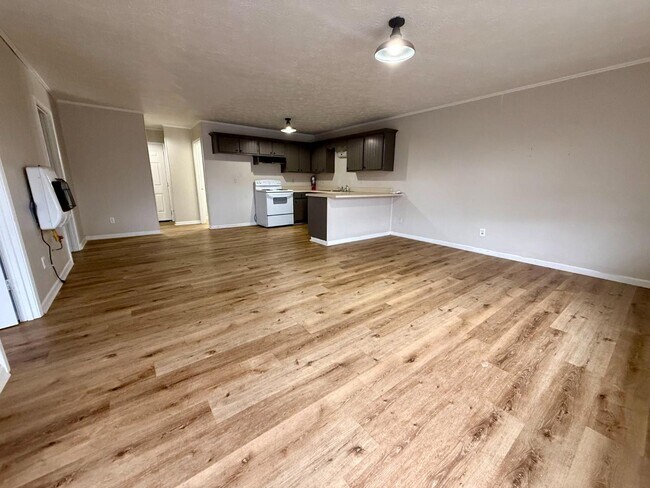 Foto del edificio - 112 Houk Rd