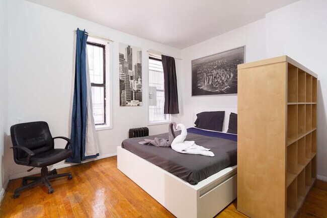 Foto del edificio - 131 E 94th St