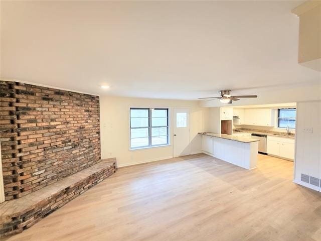 Building Photo - 174 Circle Dr