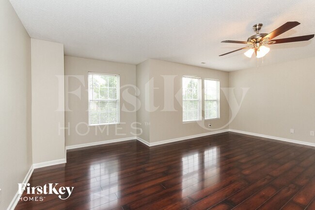 Foto del edificio - 108 Brinkley Park Ct