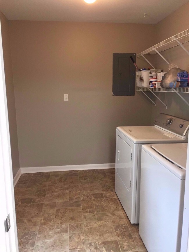 Foto del edificio - 199 S Eagle Creek Dr