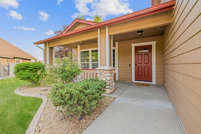 Front Door - 8077 N Sundial Way