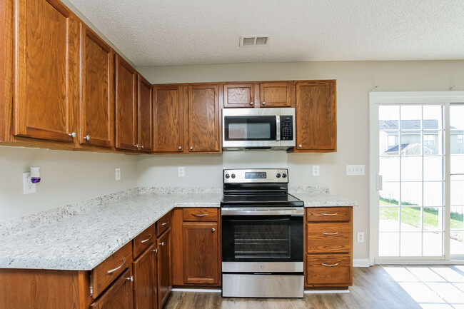 Building Photo - 2150 Wexford Way, Statesville, NC 28625