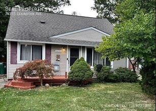 Building Photo - 24235 Lexington Ave