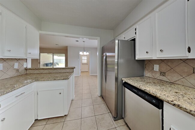 Foto del edificio - 1920 Crooked Creek Ln