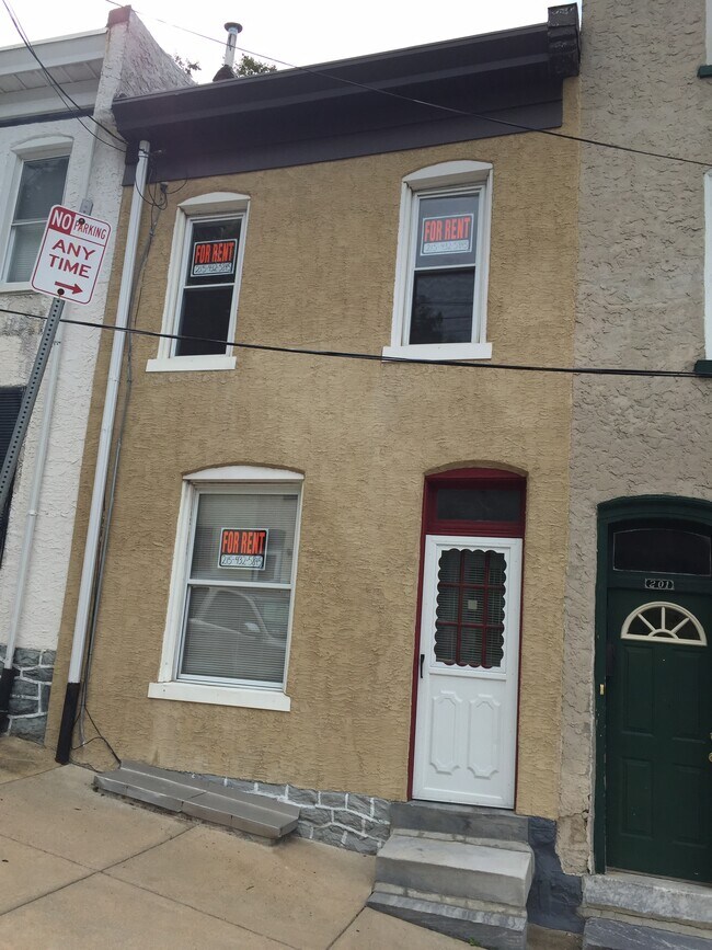 Building Photo - 203 Levering St