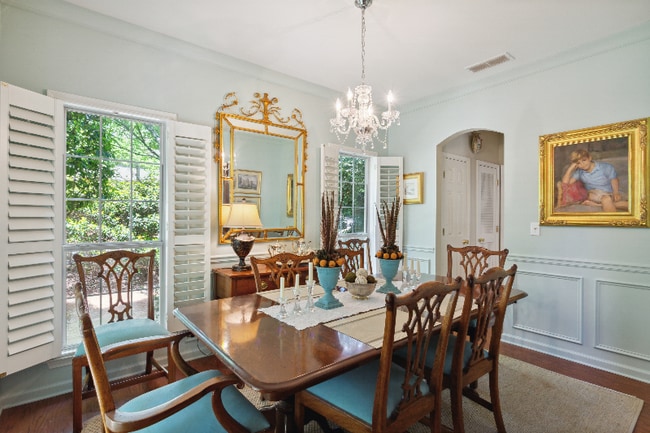 Foto del edificio - 4545 Chelton Ct SE