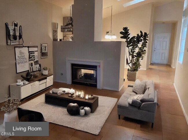 Foto del edificio - 28894 Champions Dr