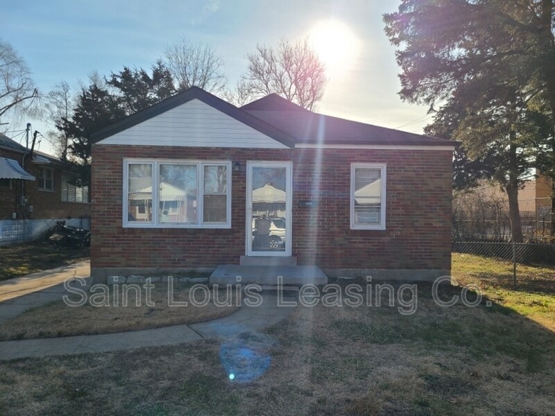 8322 Osborn Dr, Jennings, MO 63136 House Rental in Jennings, MO