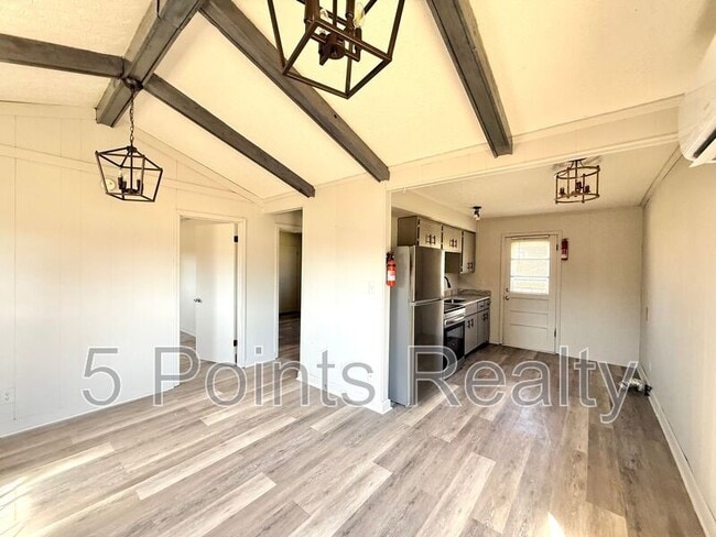 Photo - 2121 Bracey Cir Apartment