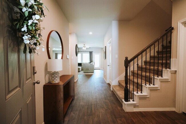 Building Photo - 6130 Gingerland Ct