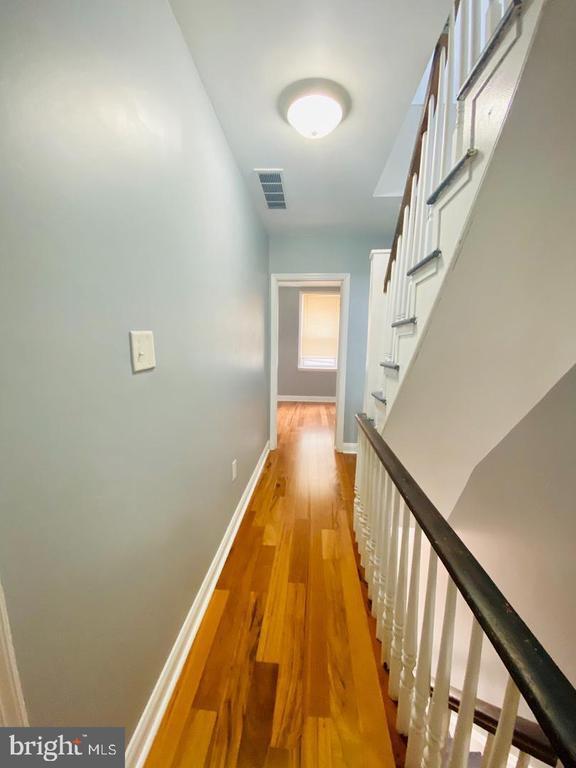 Foto del edificio - 1704 N Sydenham St