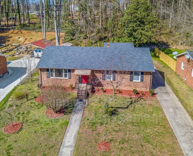 Foto del edificio - 2343 Kaywood Ln