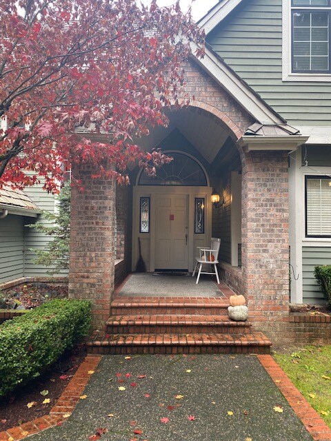Foto del edificio - 12406 50th Ave Ct NW