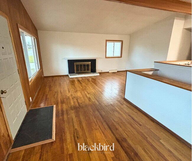 Foto del edificio - 6905 N Lincoln St