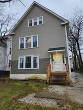 Building Photo - 1856 Lampson Rd