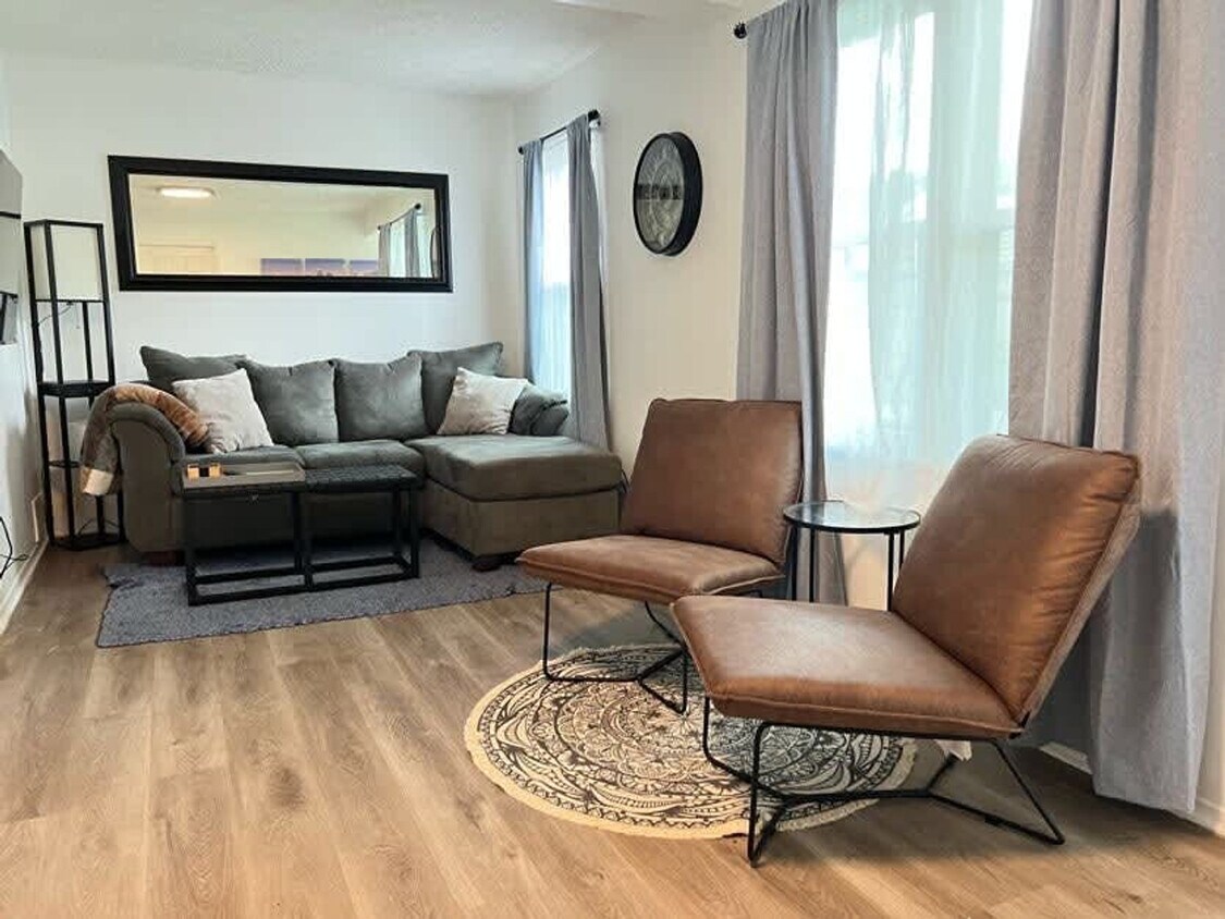 Primary Photo - 27385 Park Ct