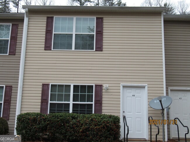 Building Photo - 44 Cleves Way