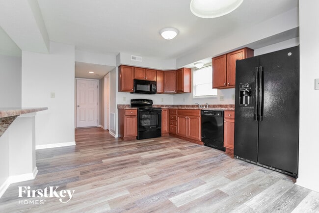 Building Photo - 3638 Miesha Dr