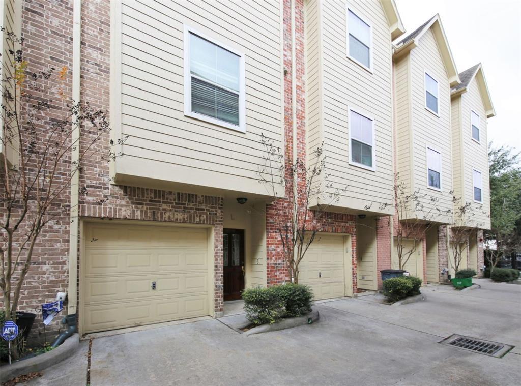 Foto principal - 2902 Chenevert St