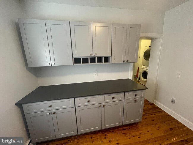 Foto del edificio - 715 S 19th St