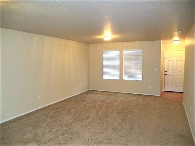 Foto del edificio - 9162 W Alderberry Dr