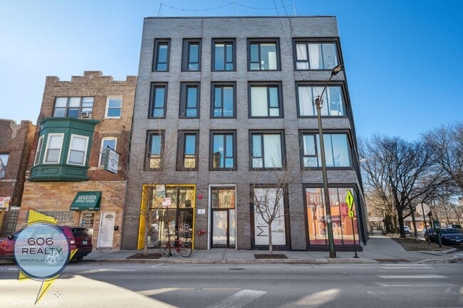 Foto del edificio - 3464 N Lincoln Ave