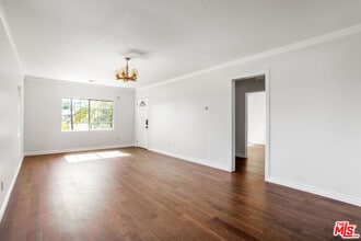 Building Photo - 5129 Chester St