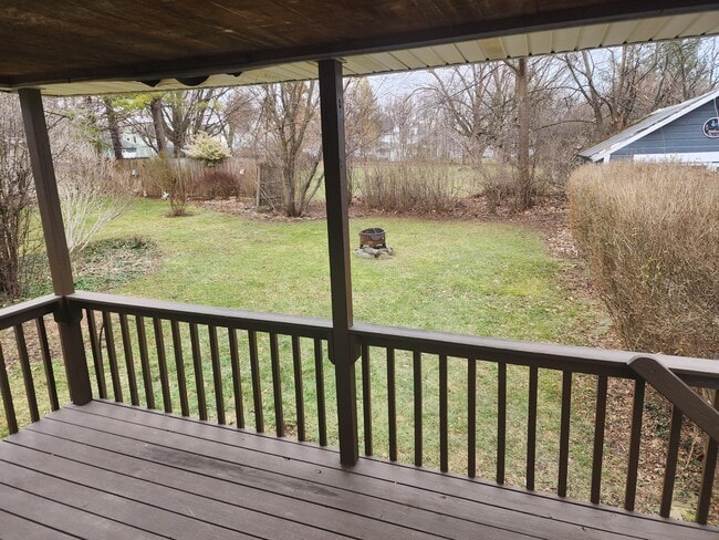 Building Photo - 35 Buffalo St