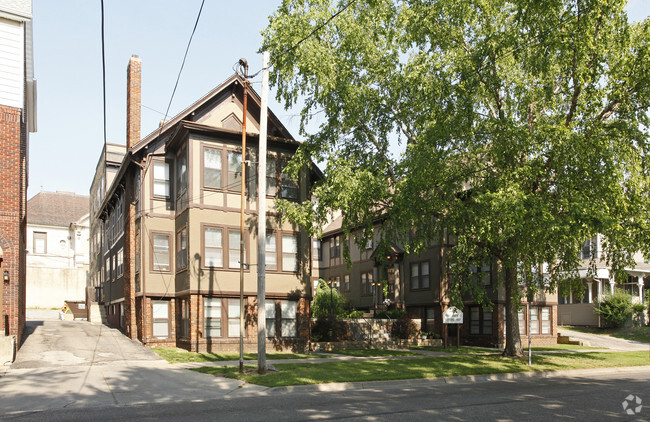 Foto del edificio - Steward Apartments