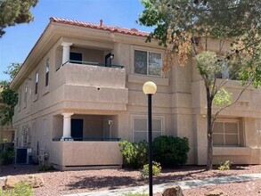 Building Photo - 1529 Dallas Terrace