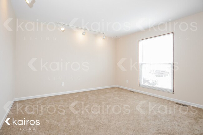 Building Photo - 1648 Ventnor Place