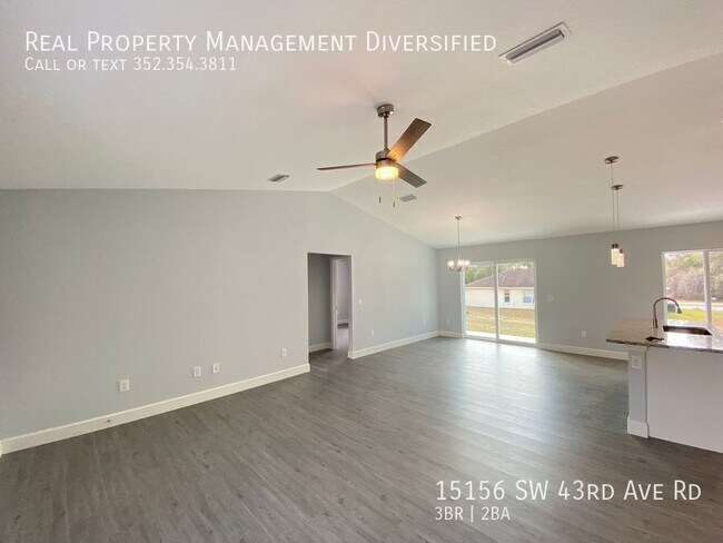 Foto del edificio - 15156 SW 43rd Avenue Rd