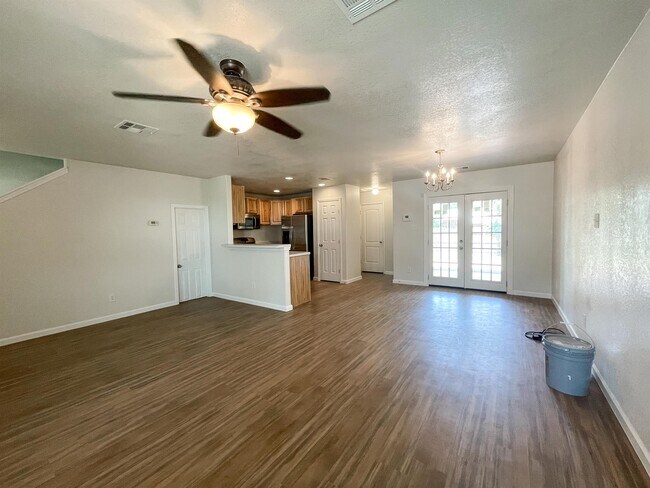 Building Photo - 1009 Mellow Breeze