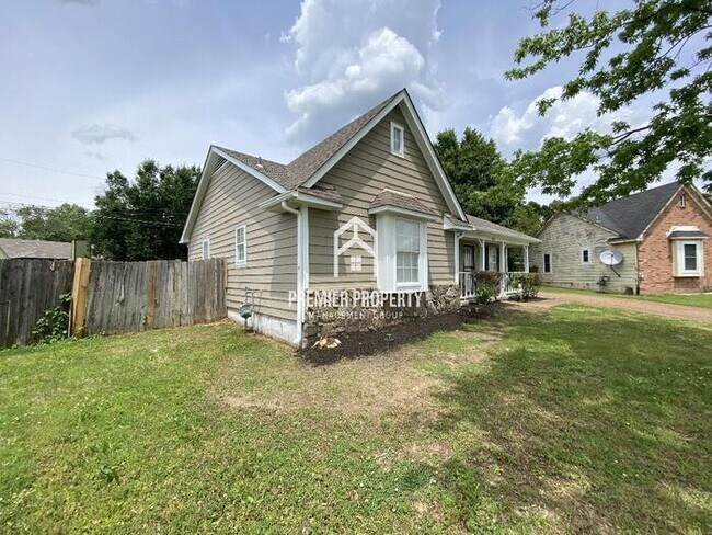 Building Photo - 4654 Tumblebrook Cove