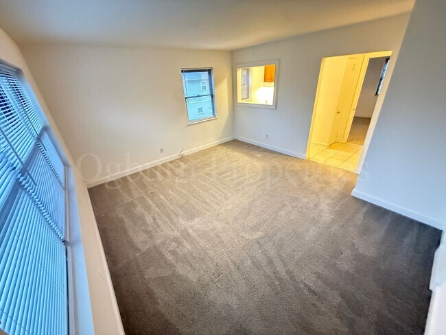 Foto del edificio - 605010 - PILOT VIEW/CAROLINA AVENUE