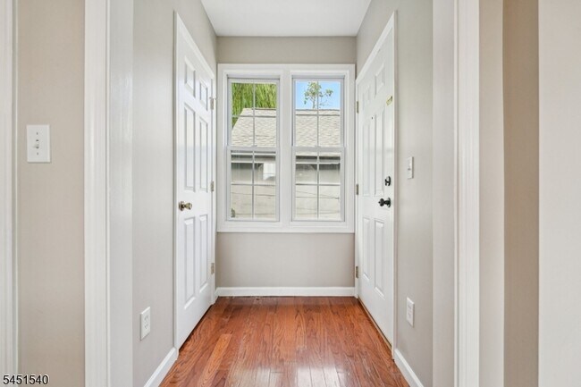 Foto del edificio - 141 Walnut St