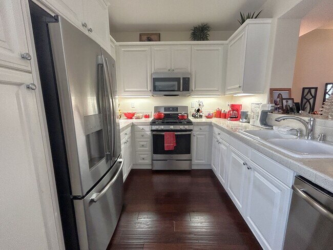 Foto del edificio - 17871 Shady View Dr