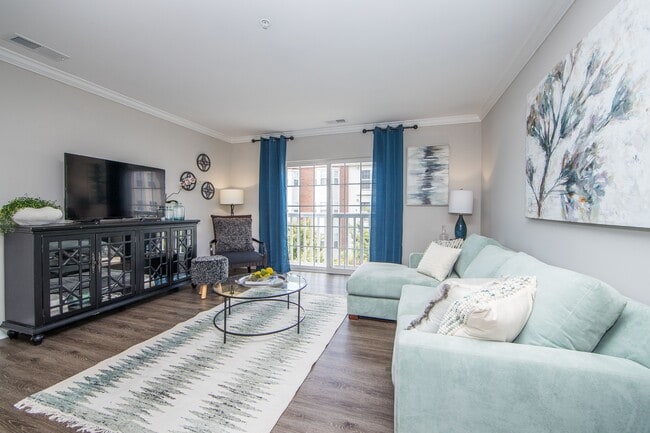 Building Photo - Heritage at Settlers Landing Apartments