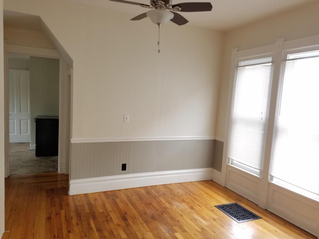 Dining Room - 945 Virginia St SE