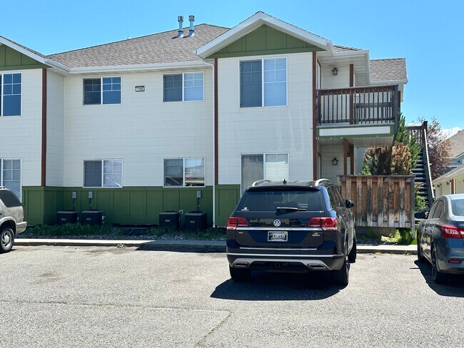 Foto del edificio - 1096 Longbow Ln