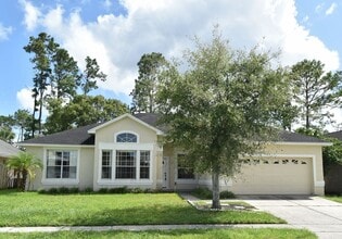 Building Photo - 12420 Wilcox Ct