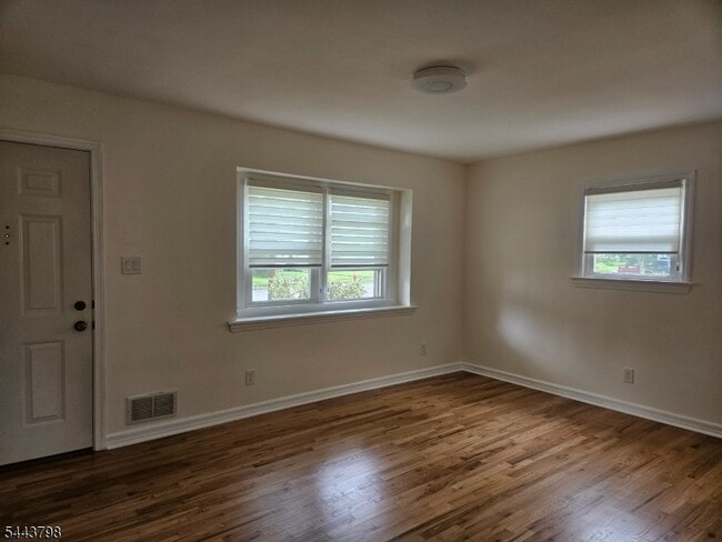Foto del edificio - 417 Sheffield Rd