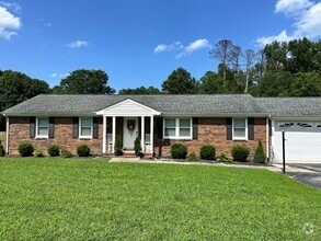 Building Photo - 8700 River Rd