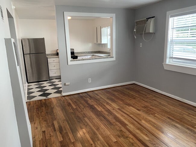 Building Photo - 282 & 286 9th Street