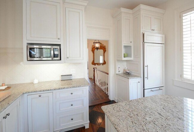 Foto del edificio - 61 Queen St