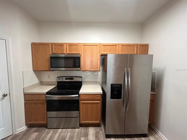 Foto del edificio - 3224 Dante Dr