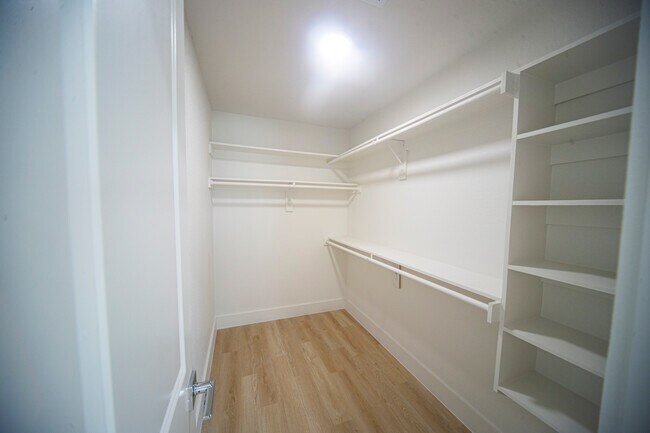Building Photo - 3136 Forest Park Blvd